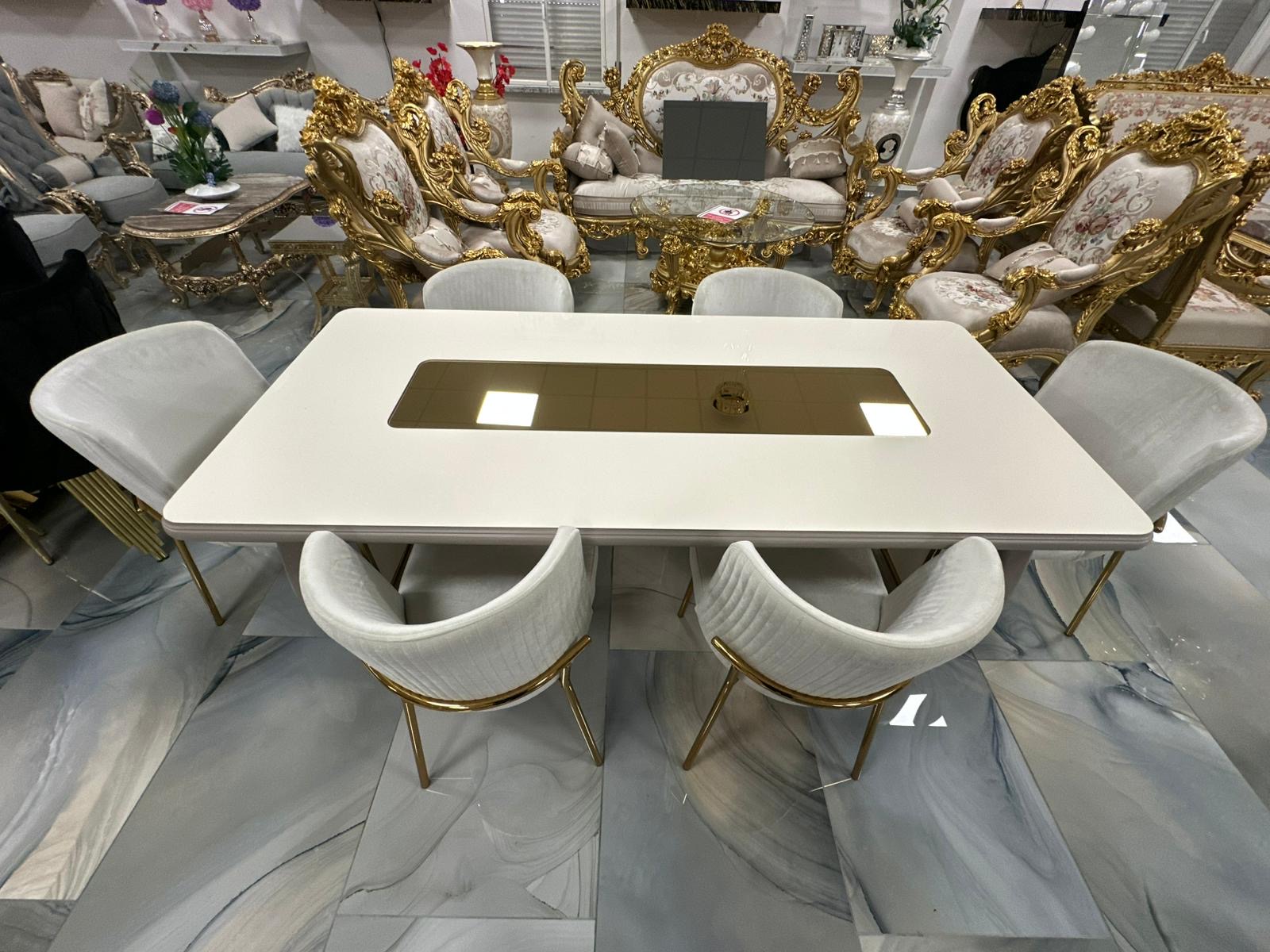Tavolo Bianco Oro centrale · 6 sedie avorio