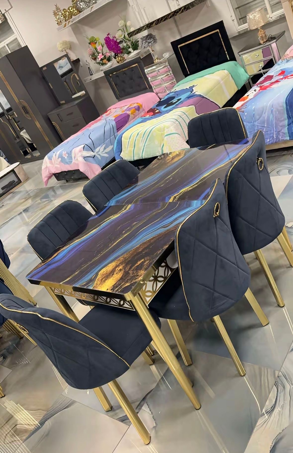Tavolo Marmo Blu Oro · 6 sedie antracite
